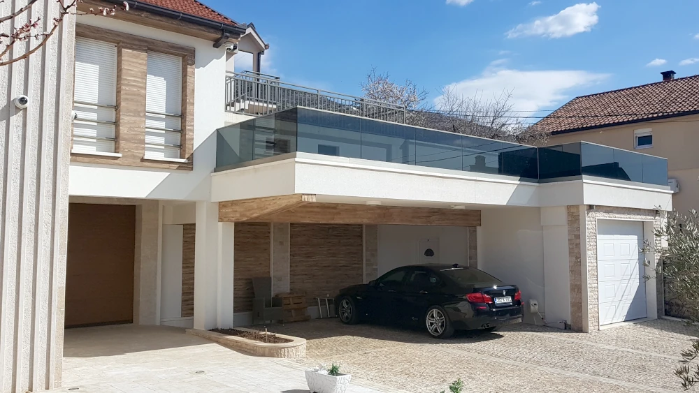 obiteljska kuća N.E.