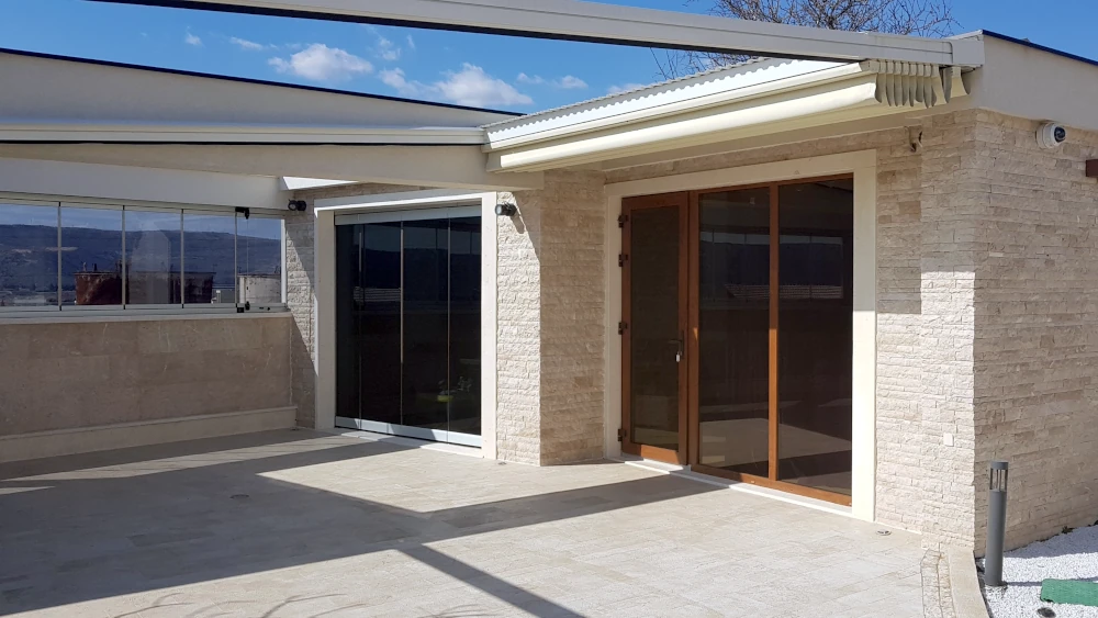 obiteljska kuća N.E.