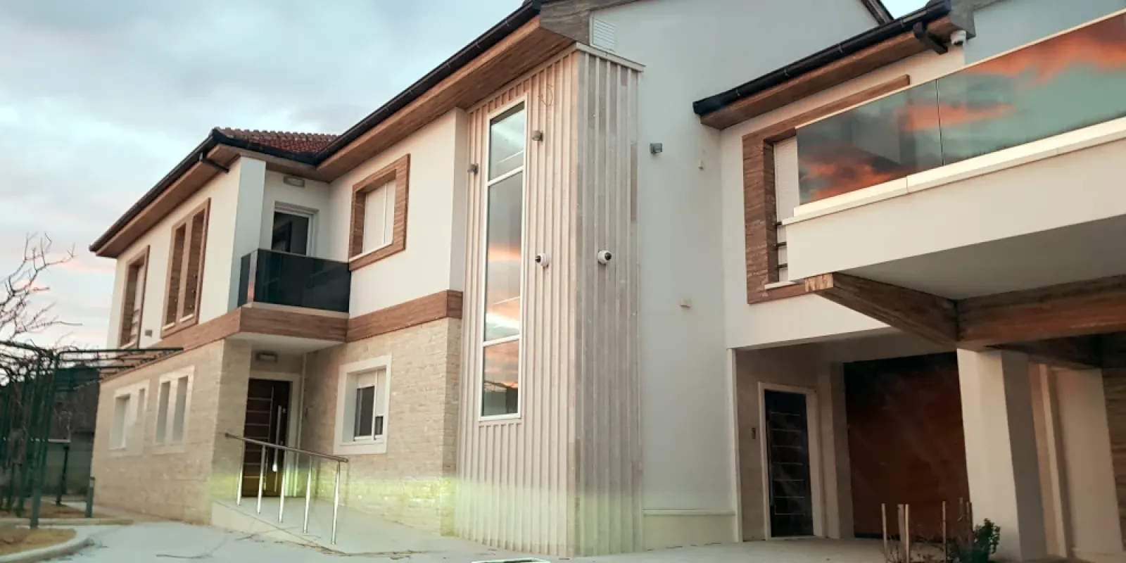 Obiteljska kuća N.E.